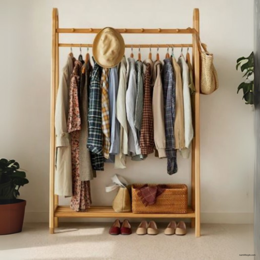 Clothes Hanger Rack