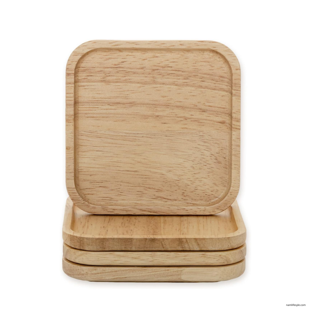 Set of 4 Coasters for Drinks Made of Wood 105x105x12mm
