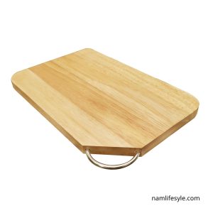 Cutting board with ring 